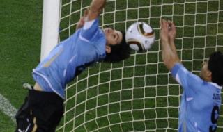 苏亚雷斯世界杯手球 苏亚雷斯世界杯手球