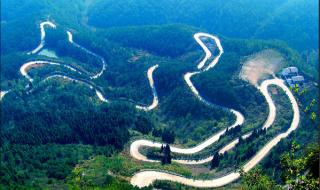 山路十八弯广场舞