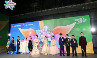 主持与播音 主持与播音