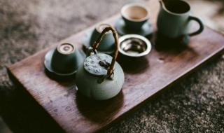 世上没有不散的宴席 世上没有不散的宴席