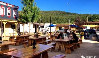 迪士尼2天近10万人