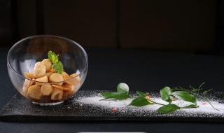 扇贝黑黑的一坨是啥